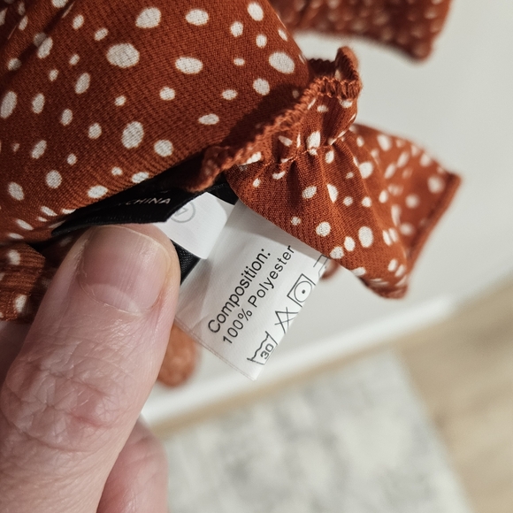 Rust Polka Dot Tie Front Romper – SMALL - NWOT - Picture 5 of 9